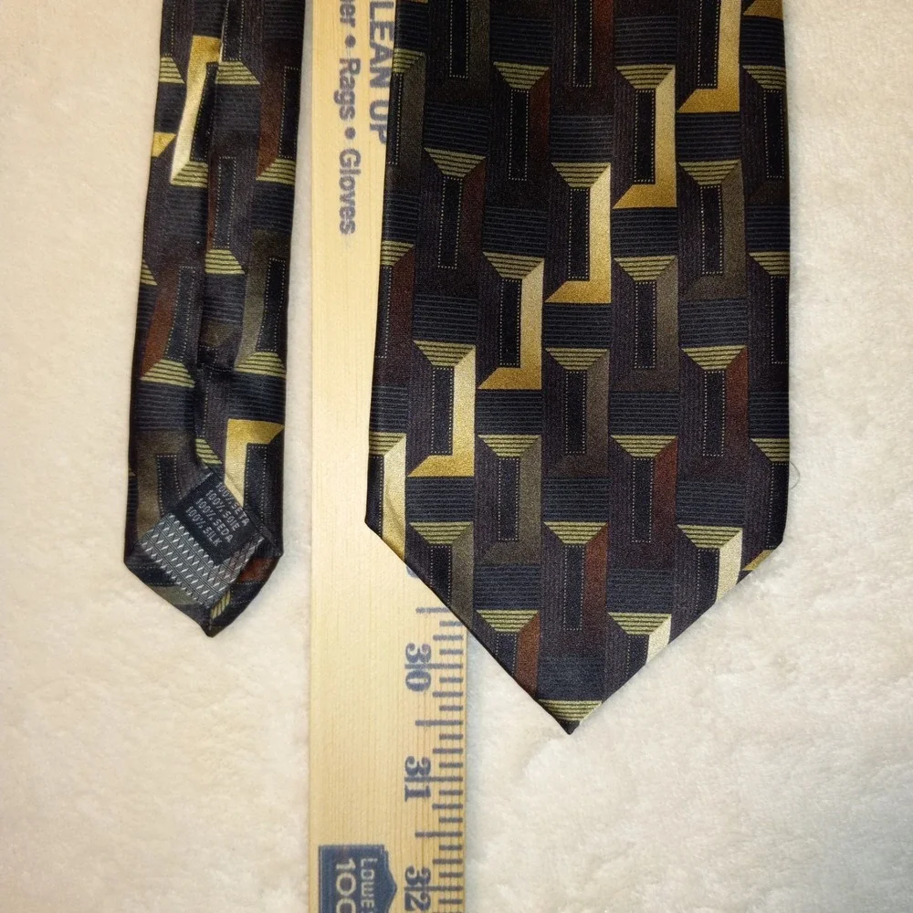 Kilburne and Finch Mens Necktie 100% Silk 61